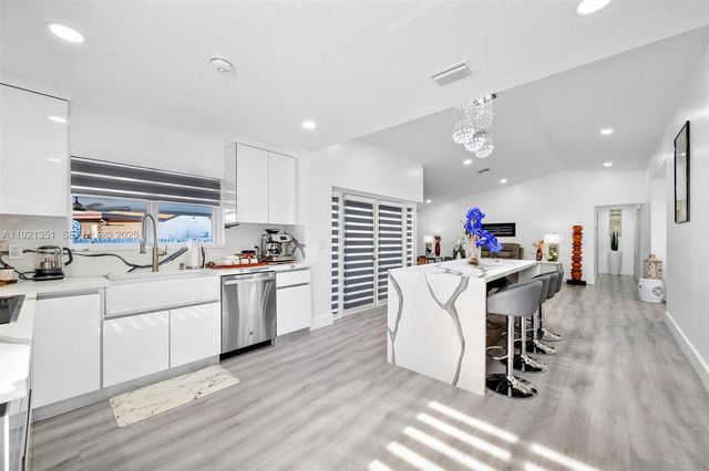 26130 SW 130th Ave, Homestead, FL 33032