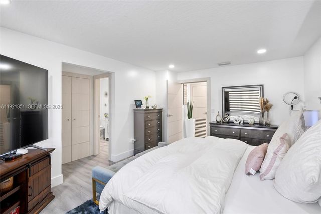 26130 SW 130th Ave, Homestead, FL 33032