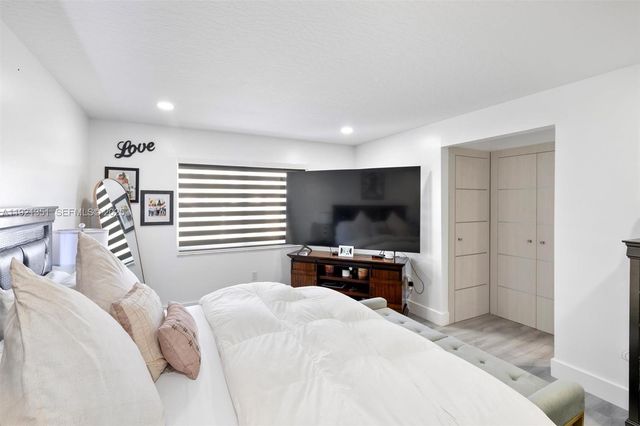 26130 SW 130th Ave, Homestead, FL 33032