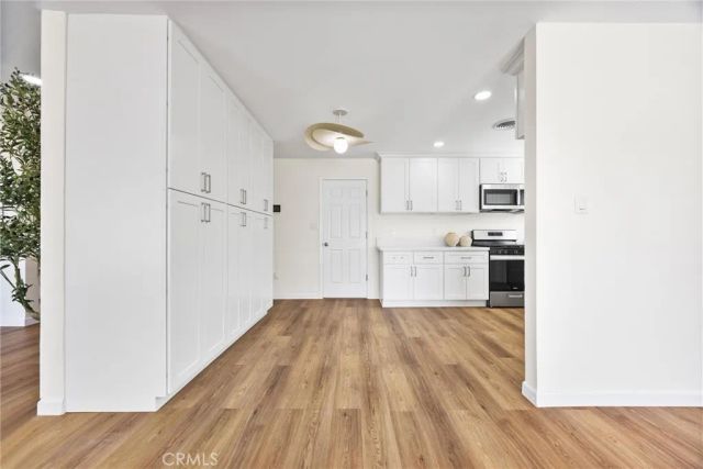 7309 Cedarcrest Avenue, Bakersfield, CA 93308