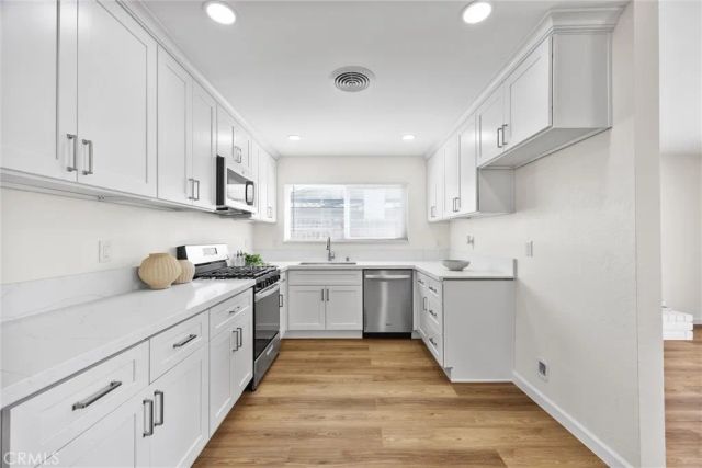 7309 Cedarcrest Avenue, Bakersfield, CA 93308