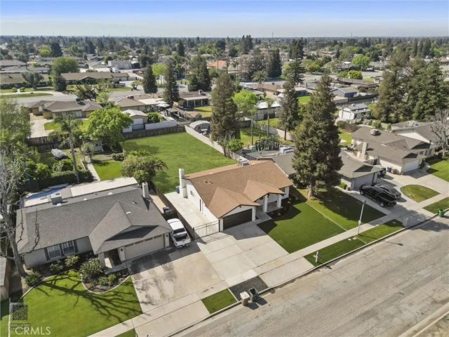 7309 Cedarcrest Avenue, Bakersfield, CA 93308