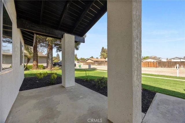 7309 Cedarcrest Avenue, Bakersfield, CA 93308