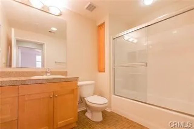 3313 Watermarke Place, Irvine, CA 92612