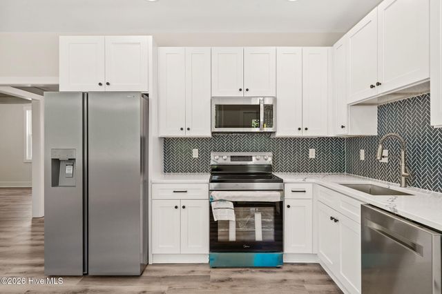 109 Doris Lane, Teachey, NC 28464