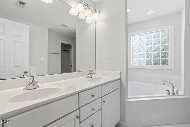 513 Moultonboro Avenue, Wake Forest, NC 27587