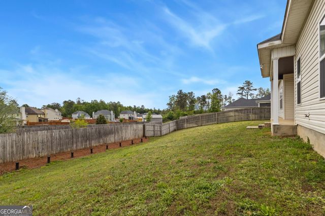 124 Cascades Court, Bonaire, GA 31005