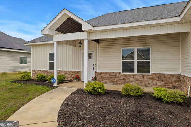 124 Cascades Court, Bonaire, GA 31005