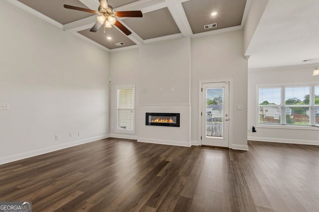 124 Cascades Court, Bonaire, GA 31005