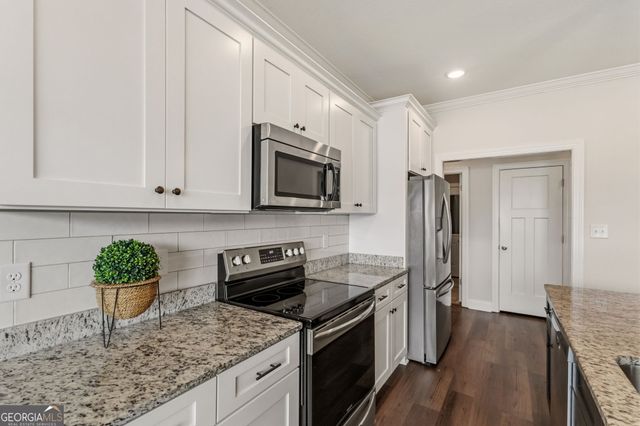 124 Cascades Court, Bonaire, GA 31005