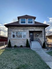1744 Broadway Street, Melrose Park, IL 60160