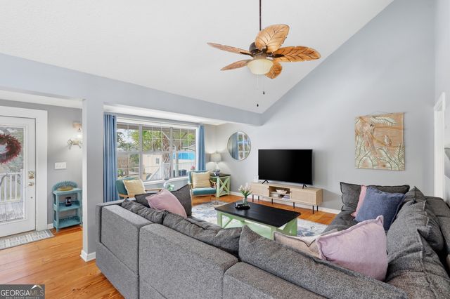 1629 S River Drive, Townsend, GA 31331