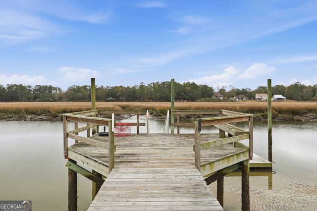 1629 S River Drive, Townsend, GA 31331