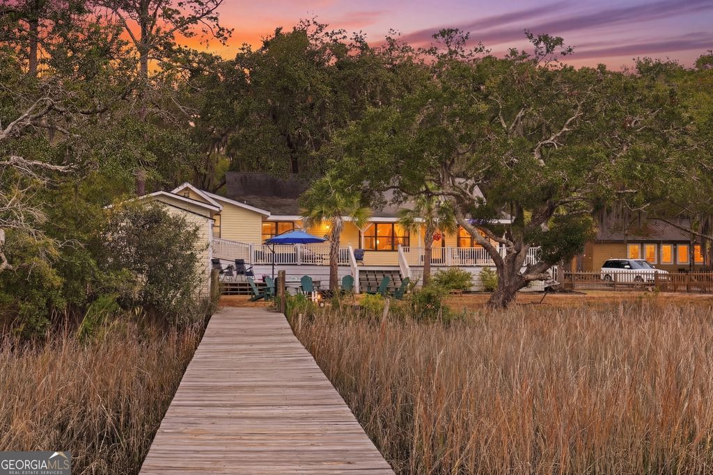 1629 S River Drive, Townsend, GA 31331