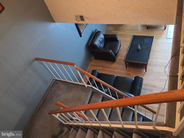 8406 LYONS PL, Philadelphia, PA 19153