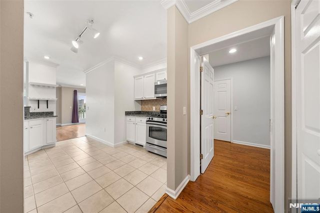 155 The Promenade, Edgewater, NJ 07020