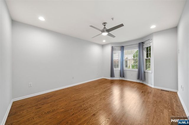 155 The Promenade, Edgewater, NJ 07020