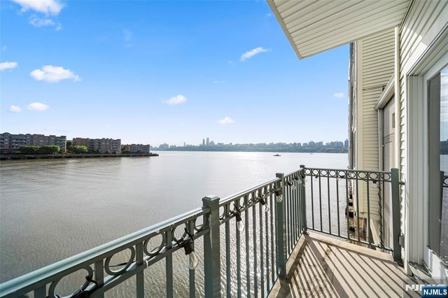 155 The Promenade, Edgewater, NJ 07020
