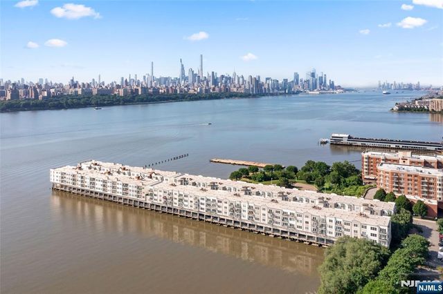 155 The Promenade, Edgewater, NJ 07020