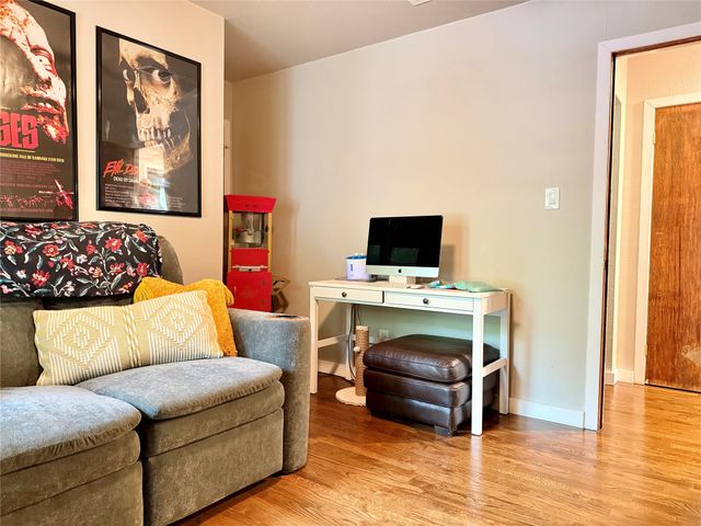 1009 Denton Street, Denton, TX 76201