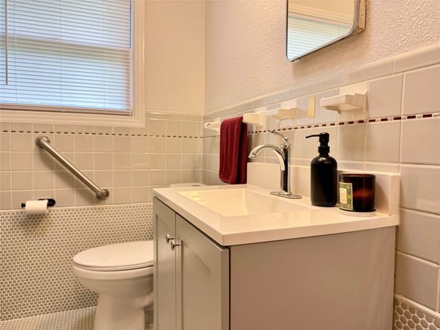 1009 Denton Street, Denton, TX 76201