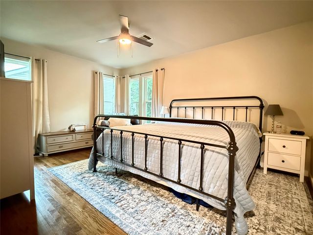 1009 Denton Street, Denton, TX 76201
