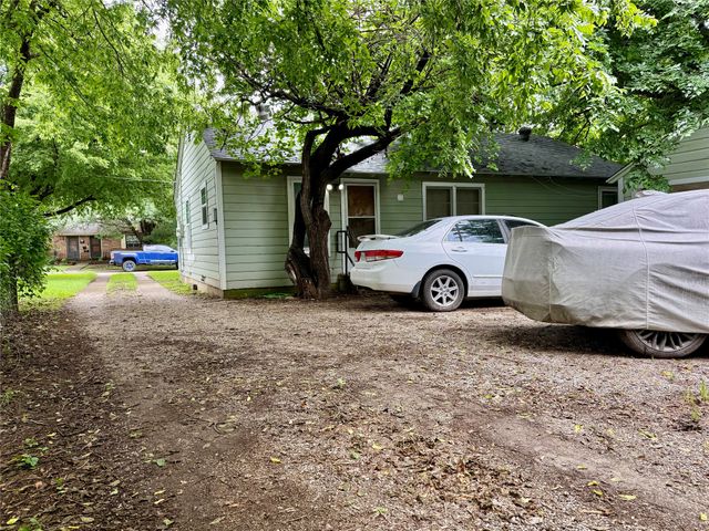 1009 Denton Street, Denton, TX 76201