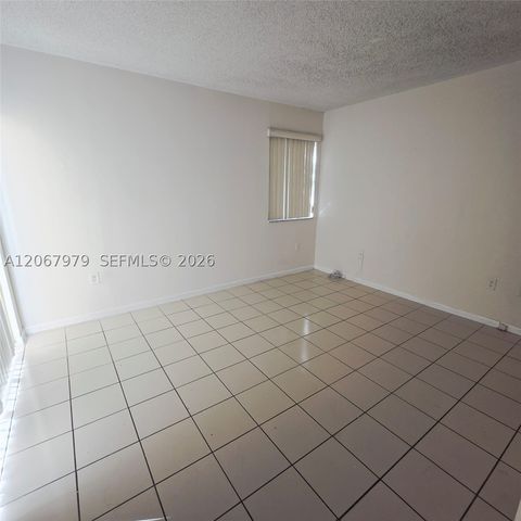 580 NW 114th Ave 201, Sweetwater, FL 33172