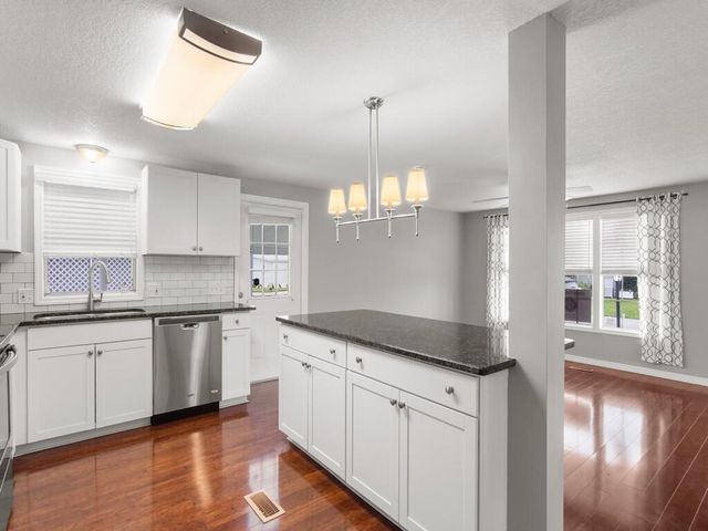 395 NE Jade Circle, Jensen Beach, FL 34957