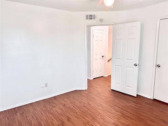 441 SW Thomas Street D, Burleson, TX 76028