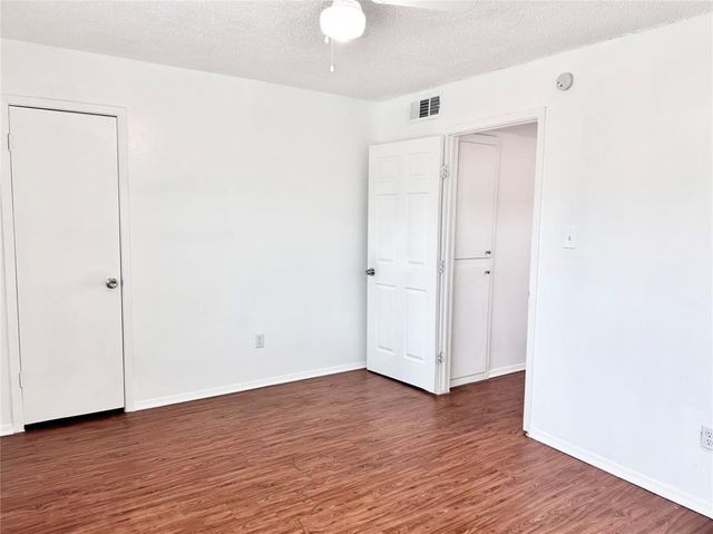441 SW Thomas Street D, Burleson, TX 76028