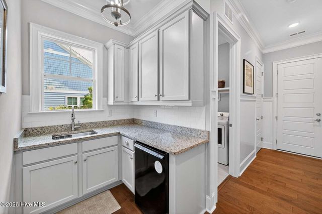 5202 Barcroft Lake Drive, Leland, NC 28451