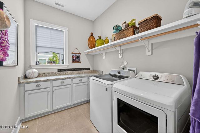 5202 Barcroft Lake Drive, Leland, NC 28451