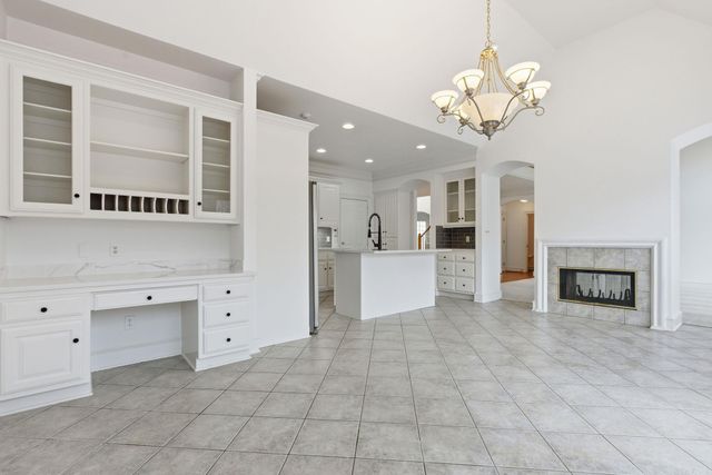 2006 Wellington Woods Drive, Little Rock, AR 72211