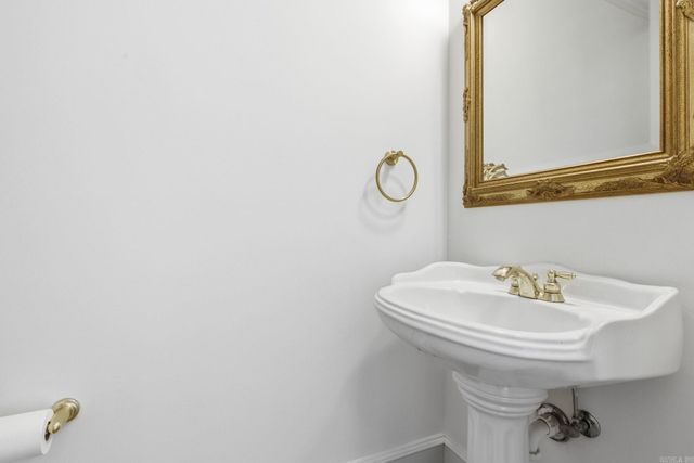 2006 Wellington Woods Drive, Little Rock, AR 72211