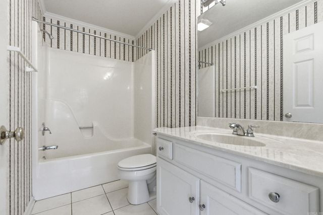 2006 Wellington Woods Drive, Little Rock, AR 72211