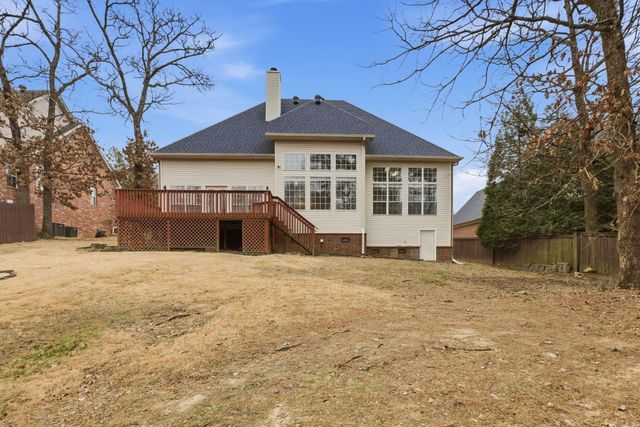 2006 Wellington Woods Drive, Little Rock, AR 72211