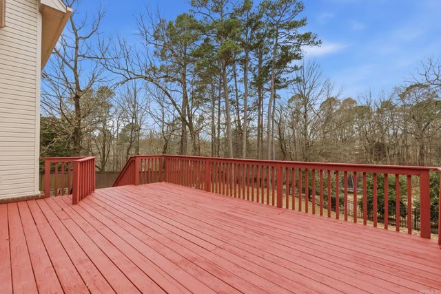 2006 Wellington Woods Drive, Little Rock, AR 72211