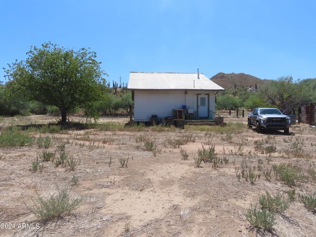 56120 E Riverside Road, Kearny, AZ 85137