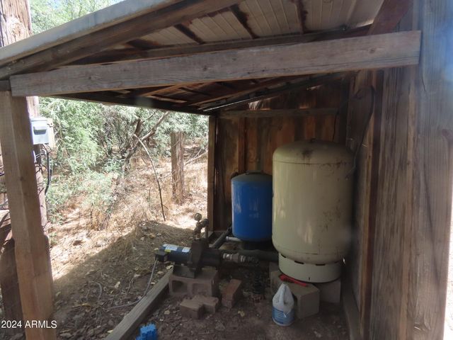 56120 E Riverside Road, Kearny, AZ 85137