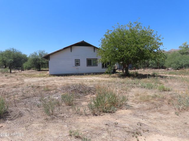 56120 E Riverside Road, Kearny, AZ 85137