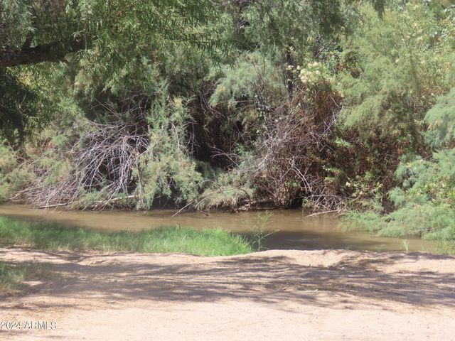 56120 E Riverside Road, Kearny, AZ 85137