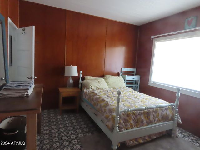 56120 E Riverside Road, Kearny, AZ 85137