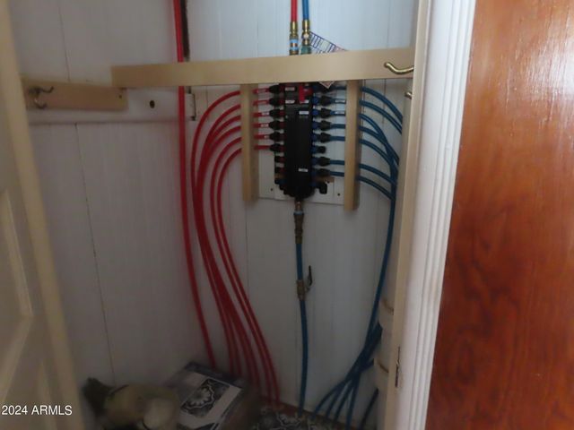 56120 E Riverside Road, Kearny, AZ 85137