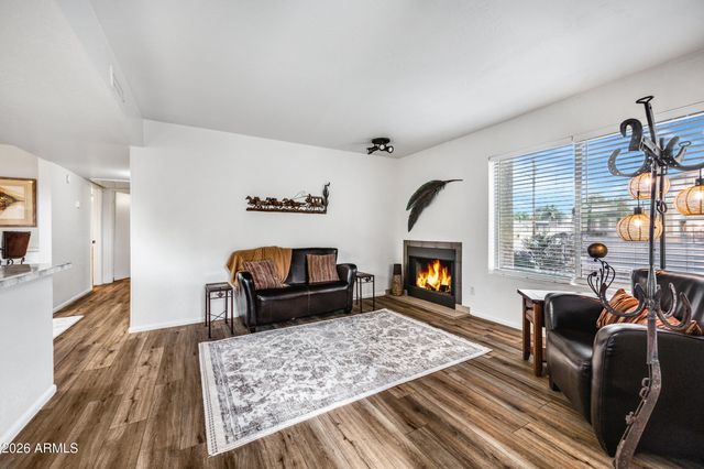 2320 N 52ND Street 115, Phoenix, AZ 85008