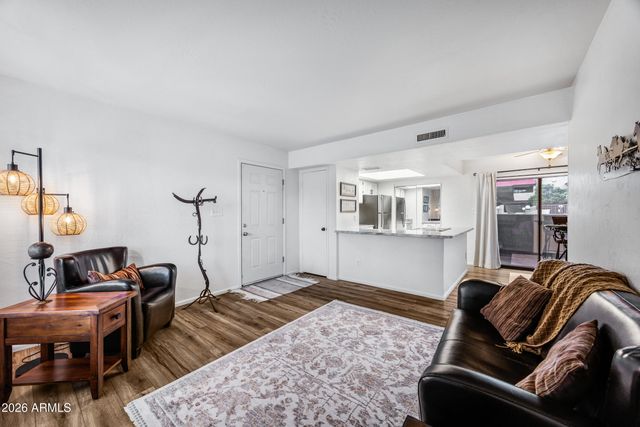 2320 N 52ND Street 115, Phoenix, AZ 85008