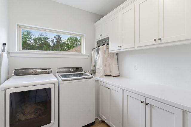 75 W Cadbury Ln., Hattiesburg, MS 39402