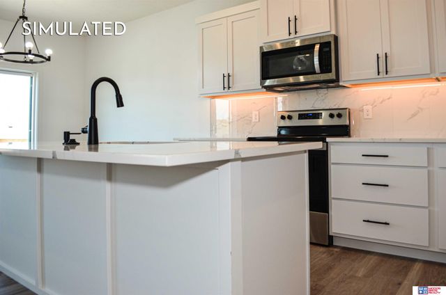 1000 W Santa Clara Street, Lincoln, NE 68523