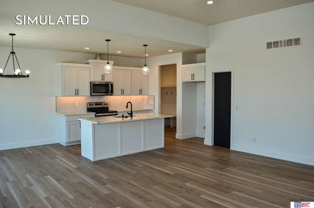 1000 W Santa Clara Street, Lincoln, NE 68523