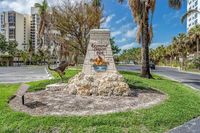 4228 Crayton RD, Naples, FL 34103